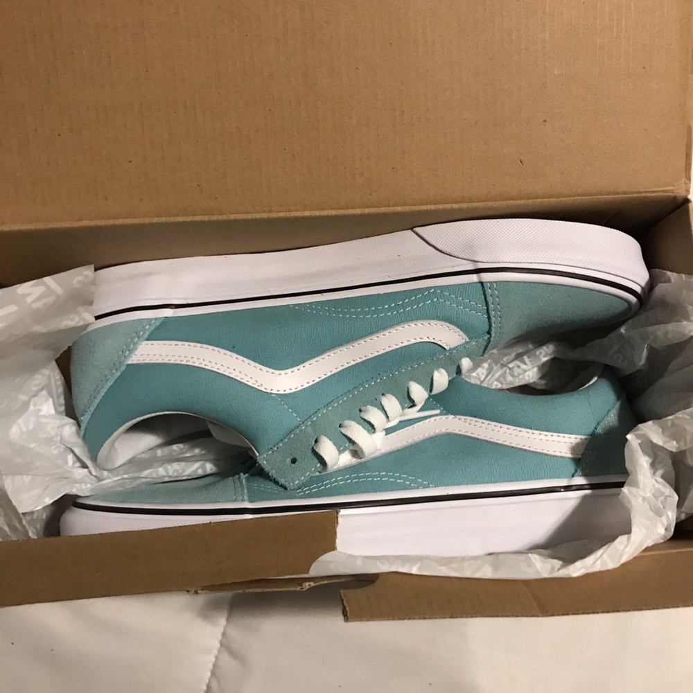 tiffany blue vans